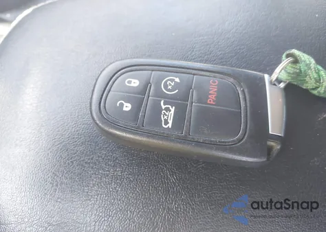 2019 Jeep Cherokee Limited 4X4 from USA, damaged, VIN 1C4PJMDN5KD169421